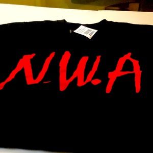 Classic NWA black tee